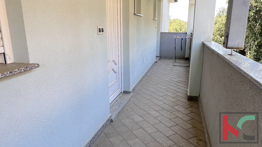 ISTRA, BARBARIGA, STAN 2SS+DB, POGLED MORE, BAZEN #prodaja