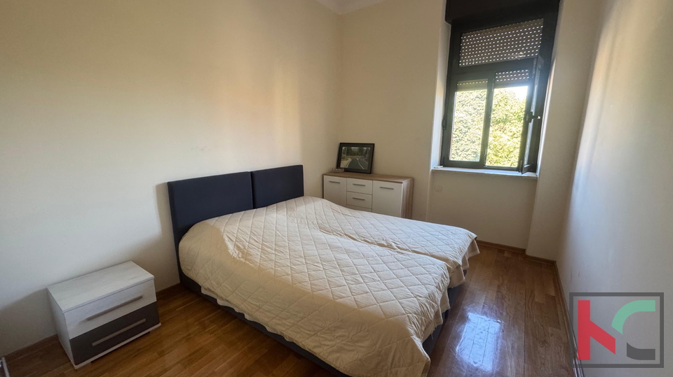 PULA, CENTAR, RENOVIRANI TROSOBNI STAN #PRODAJA