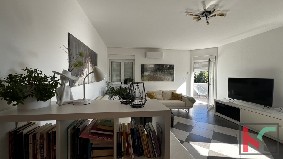 ISTRA, LIŽNJAN, PREKRASAN TROSOBNI STAN S POGLEDOM NA MORE #PRODAJA