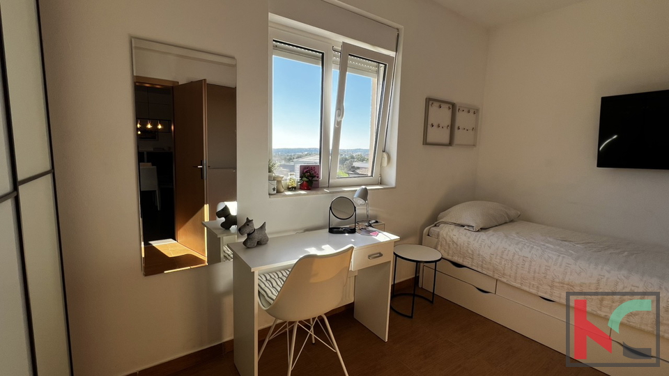 ISTRA, LIŽNJAN, PREKRASAN TROSOBNI STAN S POGLEDOM NA MORE #PRODAJA