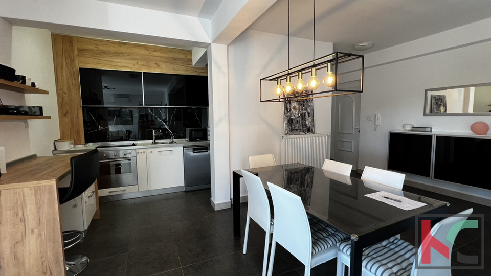 ISTRA, LIŽNJAN, PREKRASAN TROSOBNI STAN S POGLEDOM NA MORE #PRODAJA