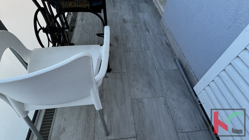 PULA&comma;  CENTAR&comma; TROSOBNI STAN KOD ARENE &num;PRODAJA