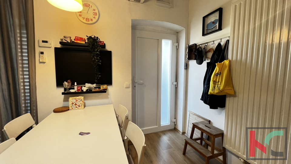 PULA&comma;  CENTAR&comma; TROSOBNI STAN KOD ARENE &num;PRODAJA