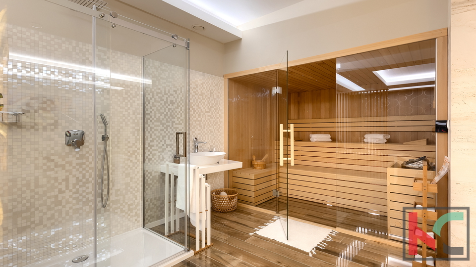 ROVINJSKO SELO&comma; VILLA SA BAZENOM  I WELLNESSOM &num;PRODAJA