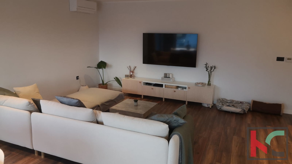 ISTRA&comma; PORE&Ccaron;&comma; PUTINI&comma; SAMOSTOJE&Cacute;A KU&Cacute;A 117&comma;52m2&comma; &num;PRODAJA