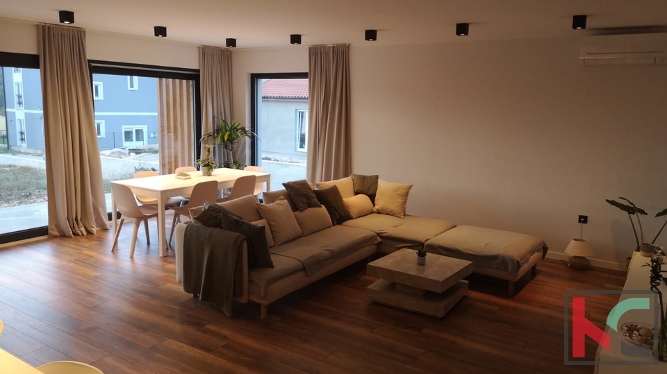 ISTRA&comma; PORE&Ccaron;&comma; PUTINI&comma; SAMOSTOJE&Cacute;A KU&Cacute;A 117&comma;52m2&comma; &num;PRODAJA