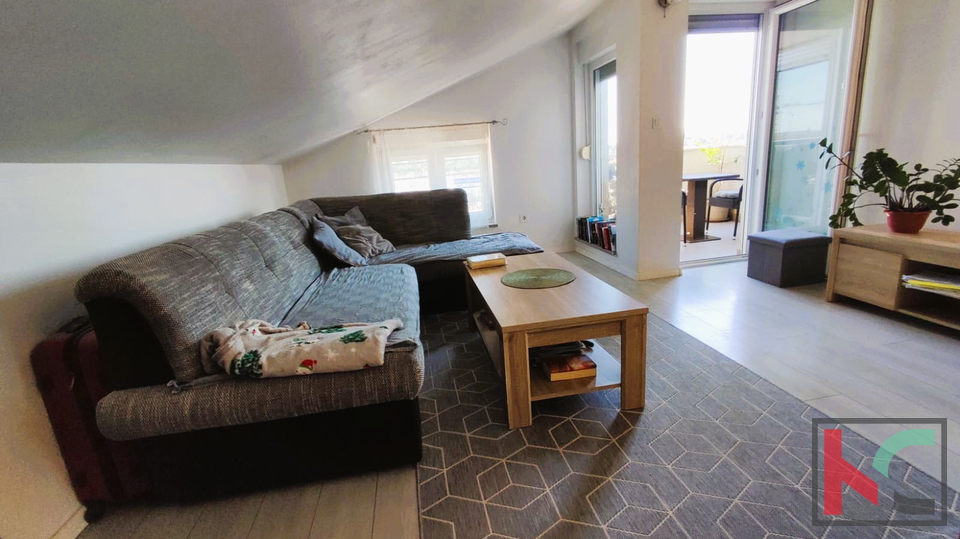 PULA,STAN SA 3 SPAVAĆE SOBE,NOVIJA GRADNJA, LIFT, #PRODAJA