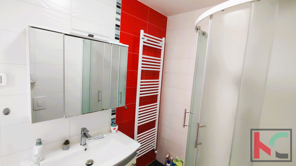 PULA,STAN SA 3 SPAVAĆE SOBE,NOVIJA GRADNJA, LIFT, #PRODAJA