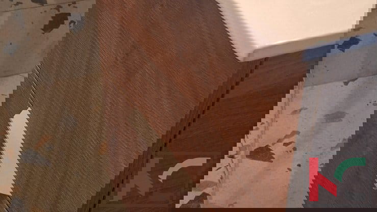 ISTRA&comma; PULA&comma; STAN NOVOGRADNJA 79&comma;36M2 SA 100M2 PRIPADAJU&Cacute;EG VRTA