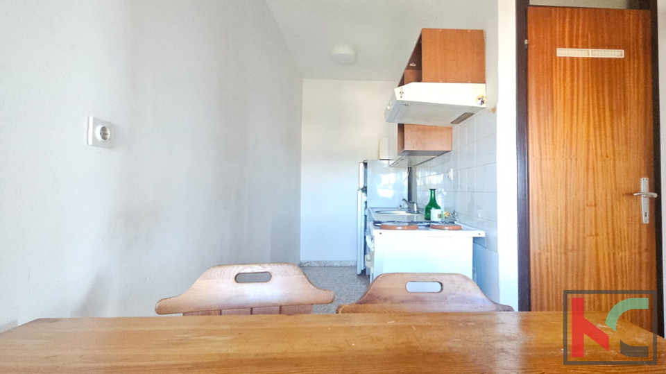 PULA&comma; STAN SA POGLEDOM NA MORE&comma; 3 SS&plus;DB &num;PRODAJA