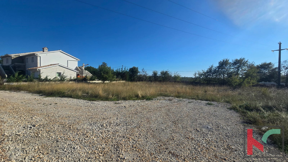 Zemlji&scaron;&ccaron;e&comma; 659 m2&comma; Prodaja&comma; Vodnjan