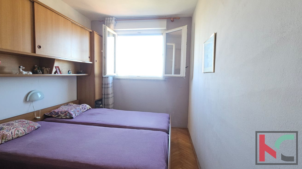 ISTRA, PULA, STAN SA POGLEDOM NA MORE , 2SS+DB#PRODAJA