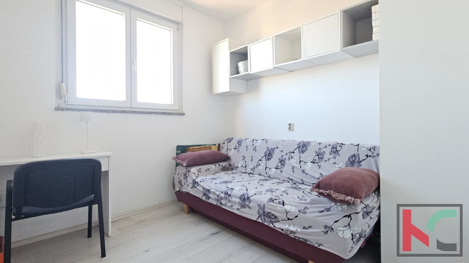 ISTRA, PULA, STAN SA POGLEDOM NA MORE , 2SS+DB#PRODAJA