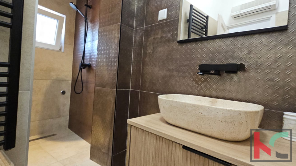 ISTRA&comma; PULA&comma; CENTAR&comma; TROSOBAN STAN &num;PRODAJA