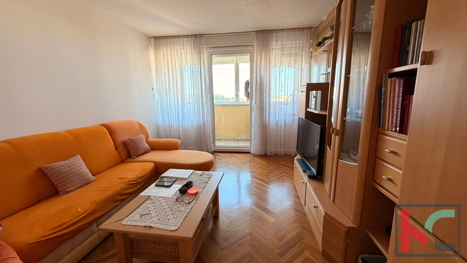 PULA&comma; VERUDA&comma; SUN&Ccaron;ANI STAN 60&comma;57m2&comma; LIFT &num;EKSKLUZIVNA PRODAJA