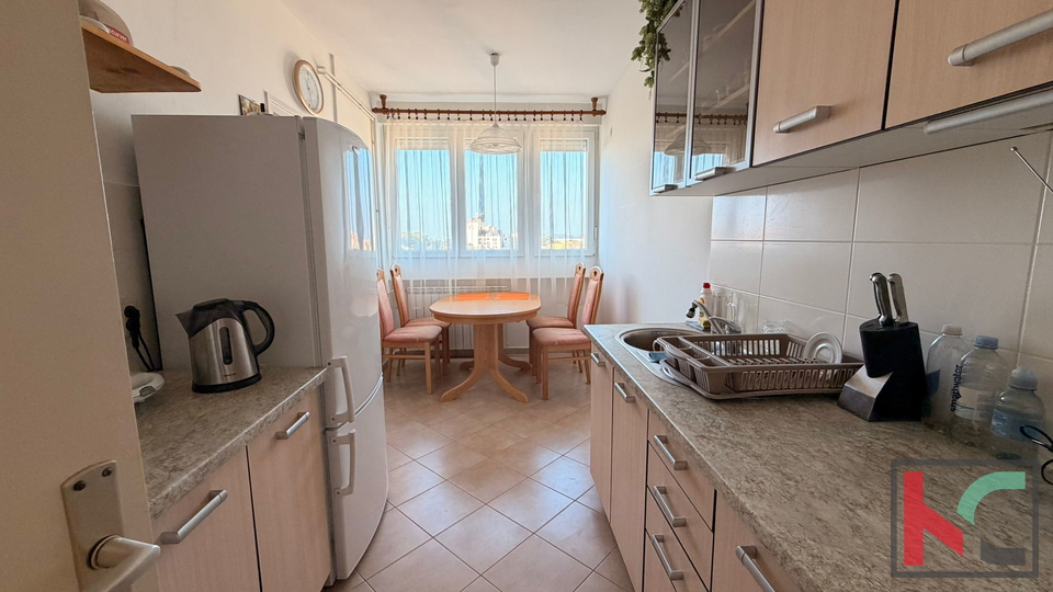 PULA&comma; VERUDA&comma; SUN&Ccaron;ANI STAN 60&comma;57m2&comma; LIFT &num;EKSKLUZIVNA PRODAJA