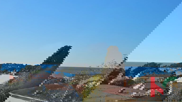 ROVINJ&comma; DVOSOBAN STAN SA POGLEDOM NA MORE I LIFTOM  &num;PRODAJA