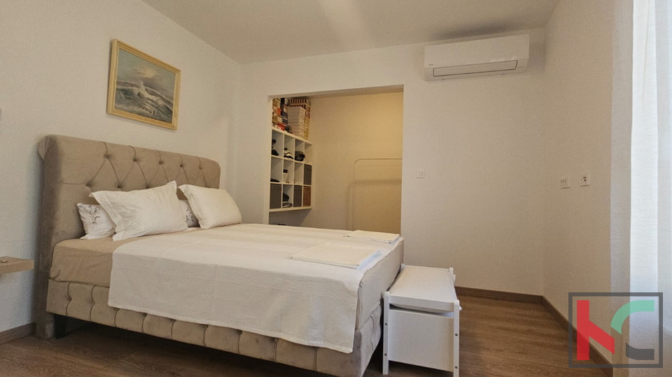 BANJOLE&comma; MODERNA VILA  SA POGLEDOM NA MORE &num;PRODAJA