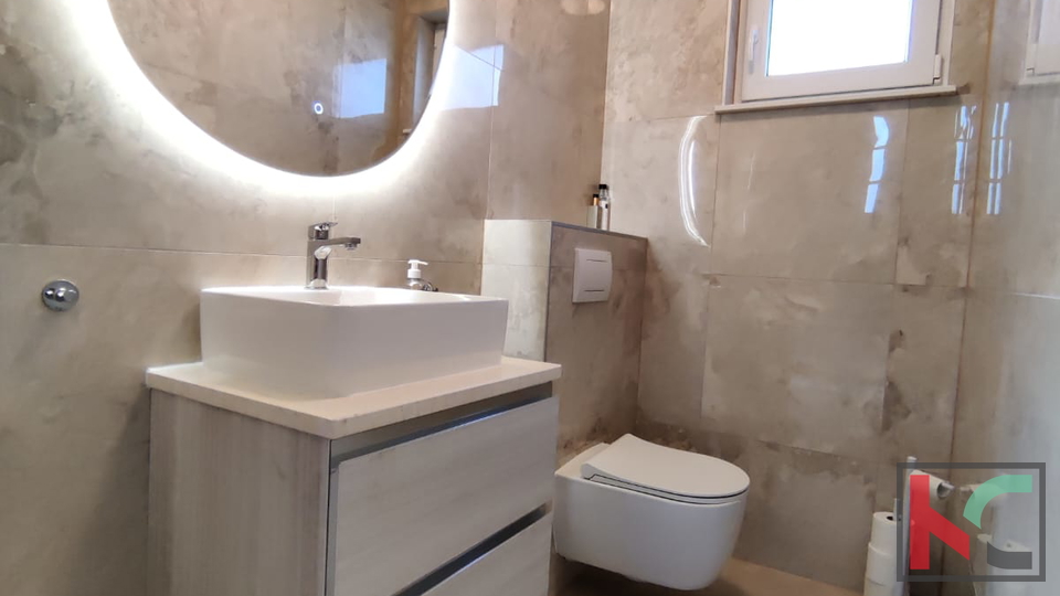 BANJOLE&comma; MODERNA VILA  SA POGLEDOM NA MORE &num;PRODAJA