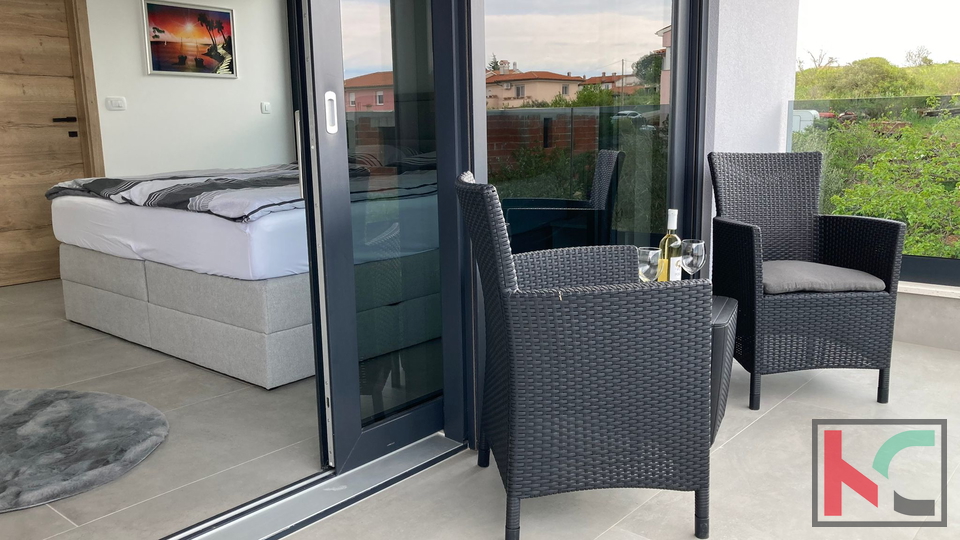 ISTRA&comma; PULA&comma; NOVA SUVREMENA KU&Cacute;A SA BAZENOM&comma; &num;EKSLUZIVNA PRODAJA