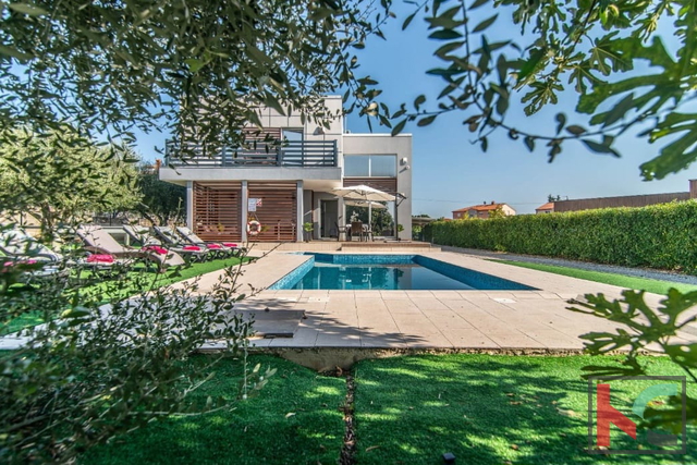 Hiša, 174 m2, Prodaja, Vodnjan