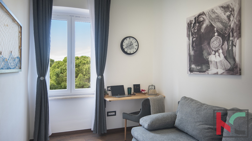 PULA&comma; CENTER&comma; RENOVIRANO STANOVANJE 62&comma;48 m2 2S&plus;DB&comma; &num;PRODAJA