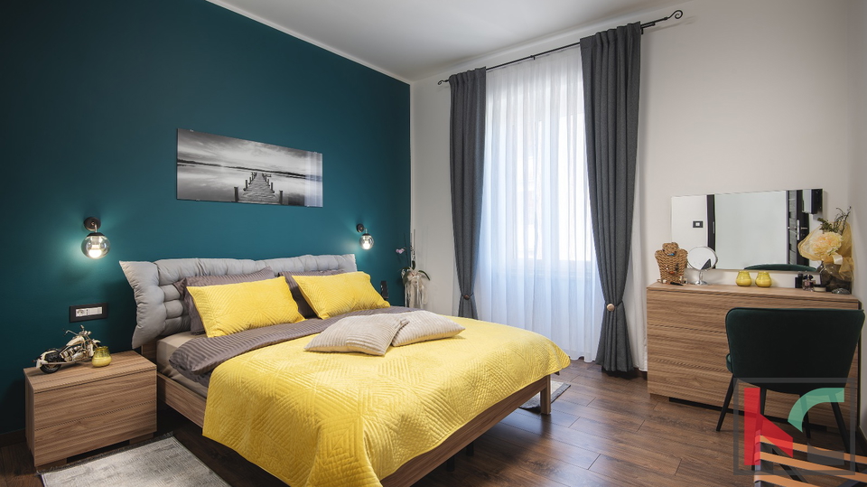 PULA&comma; CENTER&comma; RENOVIRANO STANOVANJE 62&comma;48 m2 2S&plus;DB&comma; &num;PRODAJA