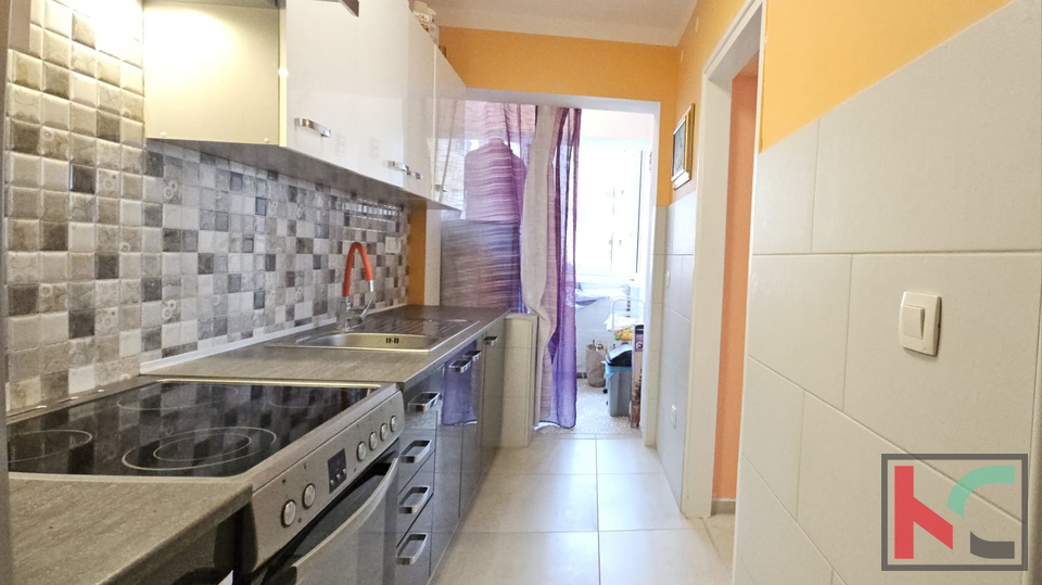 PULA&comma; KA&Scaron;TANJER&comma; TROSOBNI STAN SA BALKONOM &num;PRODAJA