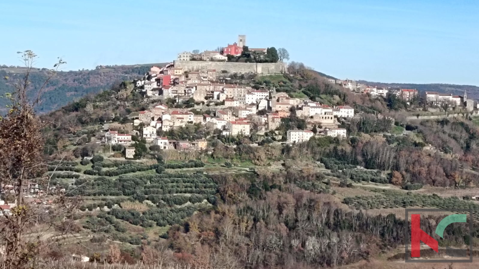 MOTOVUN&comma; BRKA&Ccaron;&comma; URBANIZIRANO ZEMLJI&Scaron;TE SA POGLEDOM NA MOTOVUN 697M2 &num;PRODAJA