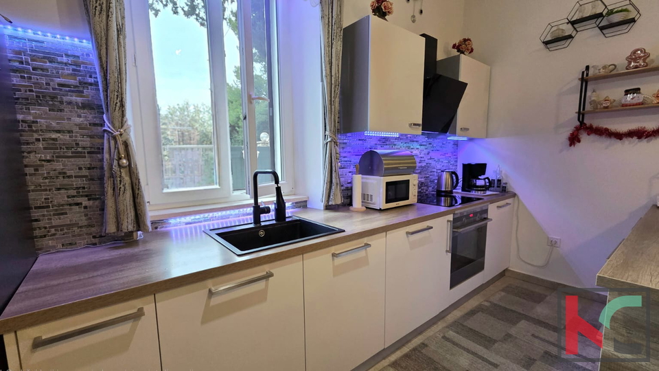 Appartamento&comma; 80 m2&comma; Vendita&comma; Pula - Stoja