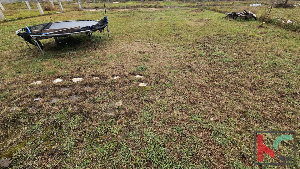 Grundst&uuml;ck&comma; 498 m2&comma; Verkauf&comma; Pula