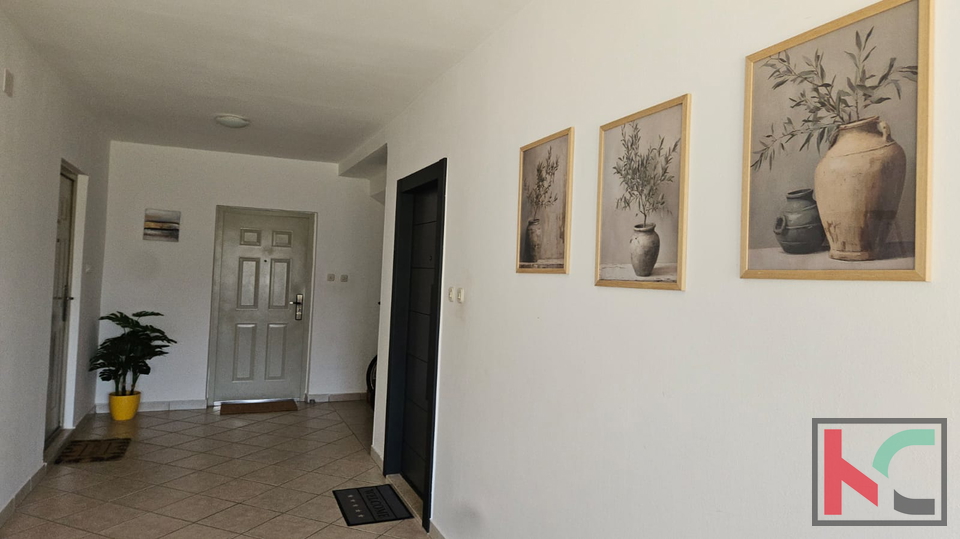 Appartamento&comma; 63 m2&comma; Vendita&comma; Pula - Veli vrh