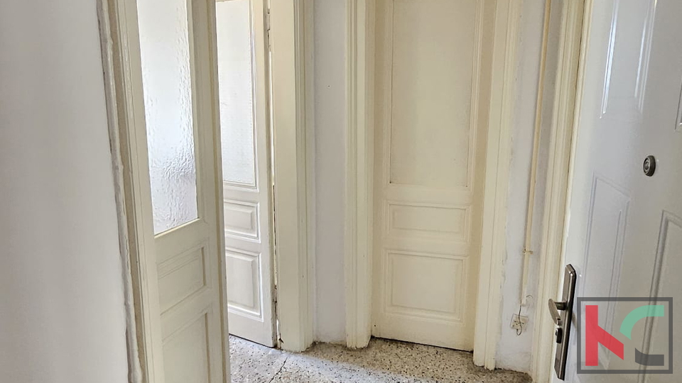 PULA&comma; CENTAR &comma; DVOSOBAN STAN 60 m2 &num;EKSKLUZIVNO ZASTUPANJE