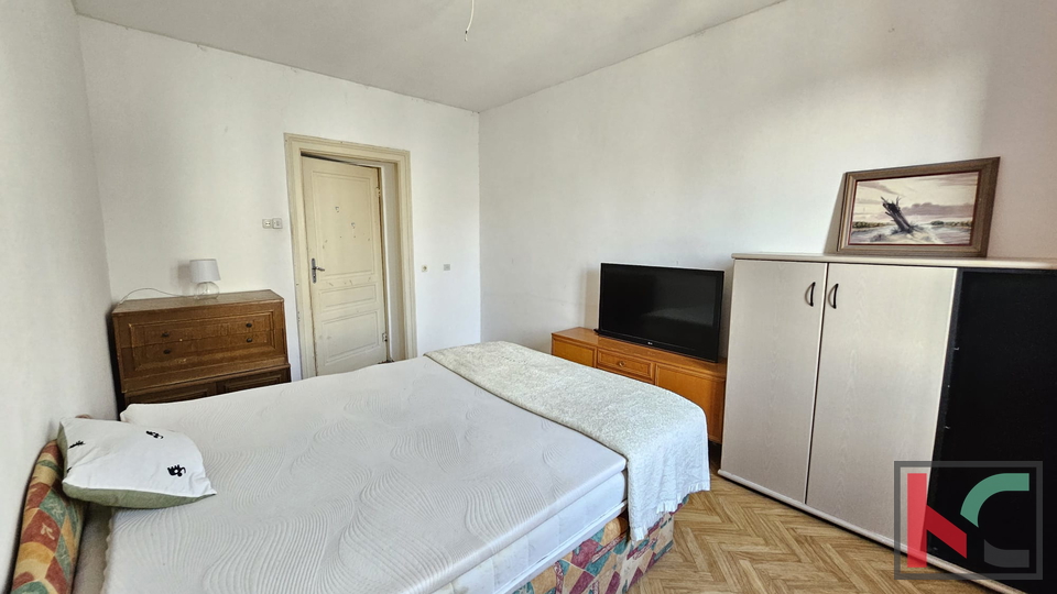 PULA&comma; CENTAR &comma; DVOSOBAN STAN 60 m2 &num;EKSKLUZIVNO ZASTUPANJE