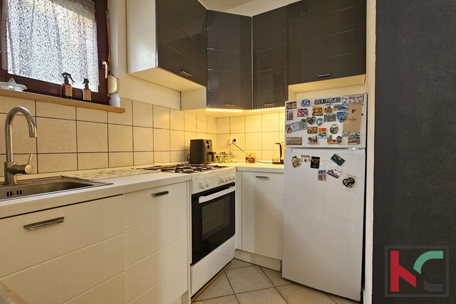 Istria, Medulin, three-room apartment in a newer building, sea view #sale