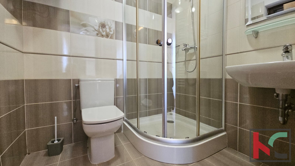 PREMANTURA&comma; STAN SA POGLEDOM NA MORE 83&comma;86 m2 &num;PRODAJA