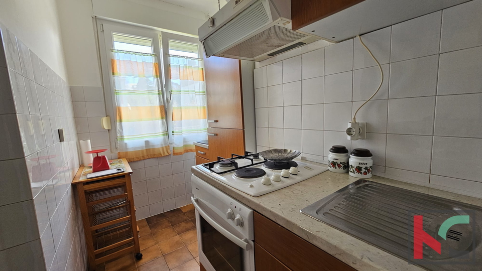 ISTRA&comma; ROVINJ&comma; STAN NA ATRAKTIVNOJ LOKACIJI&comma; 300M OD MORA&comma; &num;PRODAJA