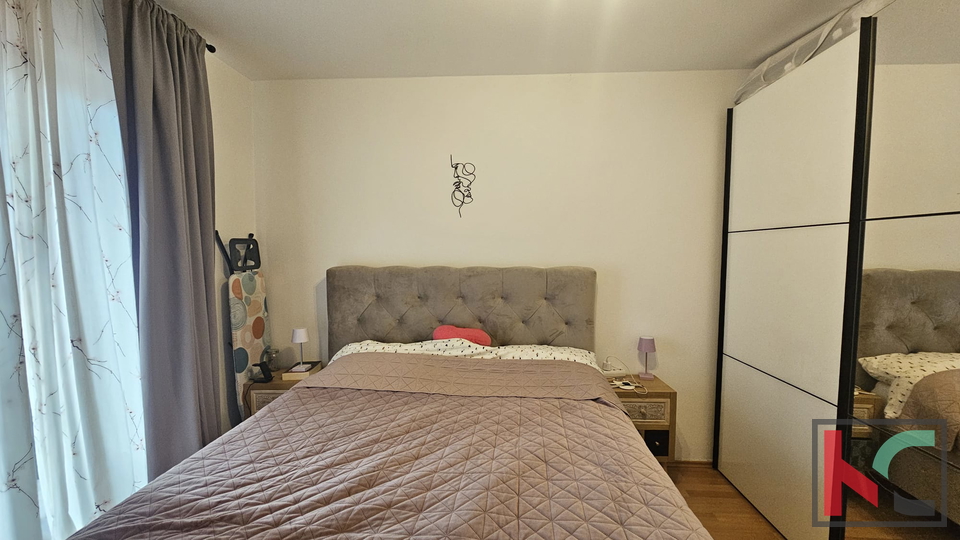 ISTRA&comma; PULA&comma; OBITELJSKI STAN 2SS&plus;DB NA MIRNOJ LOKACIJI&comma; &num;PRODAJA