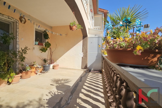 Casa, 227 m2, Vendita, Poreč - Rošini