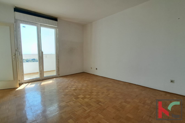 PULA, VERUDA, DREIZIMMERWOHNUNG MIT MEERBLICK #VERKAUF