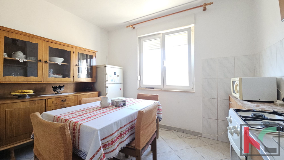 PULA&comma; STAN SA DVIJE SOBE&comma; &Scaron;IRI CENTAR&comma; 51&comma;60 M2 &num;EKSKLUZIVNO ZASTUPANJE