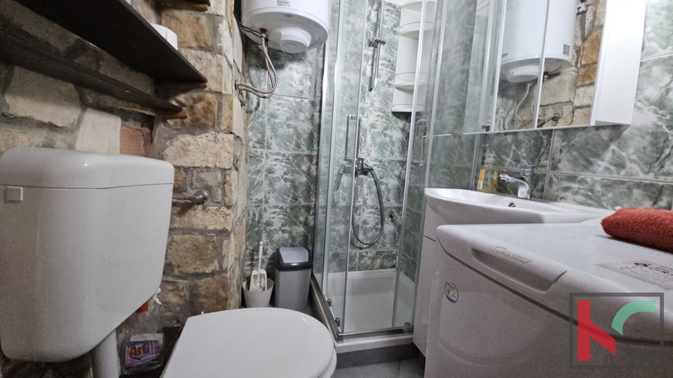 ROVINJ&comma; STAN U CENTRU GRADA SA POGLEDOM NA MORE OD M2  &num;PRODAJA