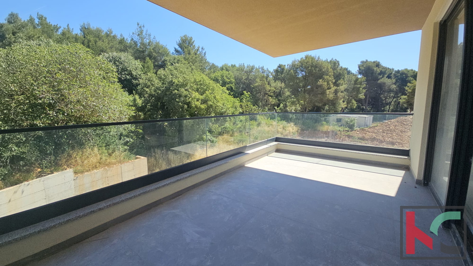 Appartamento&comma; 81 m2&comma; Vendita&comma; Pula - Veli vrh