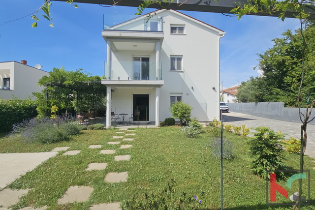 Wohnung, 136 m2, Verkauf, Poreč