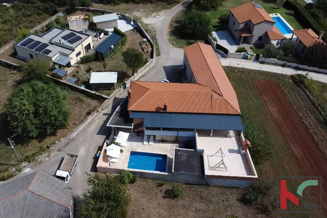 ISTRA, TINJAN, KUĆA SA BAZENOM NA IMANJU OD 600M2 #PRODAJA