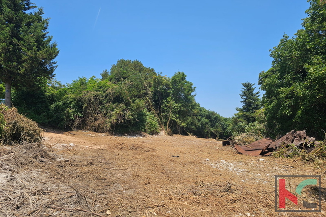 Zemljišče, 1420 m2, Prodaja, Mutvoran