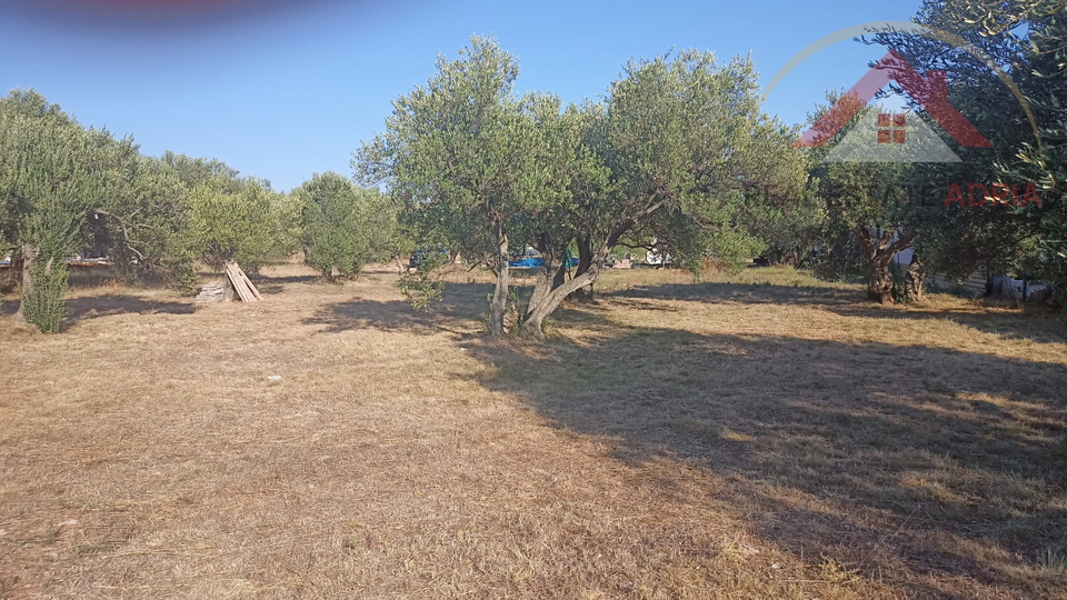 Baugrundstück zum Verkauf in Turnje, Gespanschaft Zadar