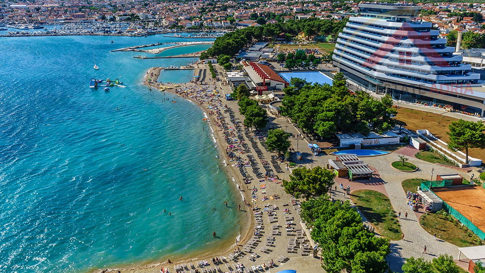 Reihenhaus mit Garten zu verkaufen, Vodice, Gespanschaft Šibenik, Kroatien