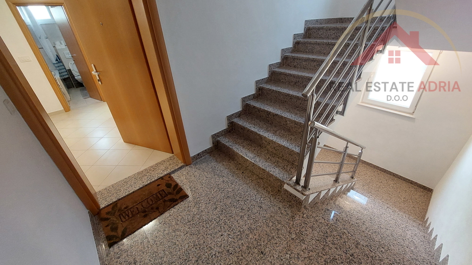 Najam prekrasnog dvosobnog stana dugoro&ccaron;no Biograd na Moru