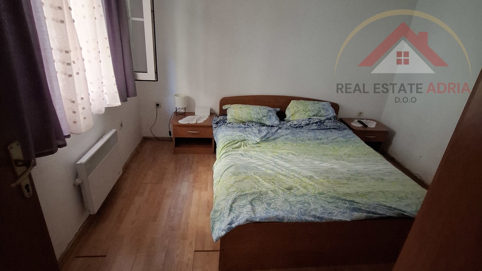 FOR SALE: House with three apartments and commercial space in the center of Biograd na Moru, Zadar County, Croatia
